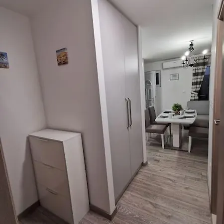 Apartamento Maris Apartment-balcony With View And Free Parking