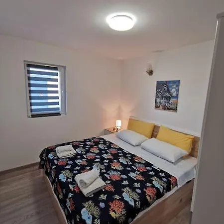 Maris Apartment-balcony With View And Free Parking スプリト