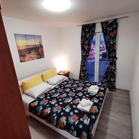 Maris Apartment-balcony With View And Free Parking * スプリト
