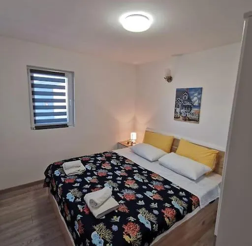 Maris Apartment-balcony With View And Free Parking スプリト